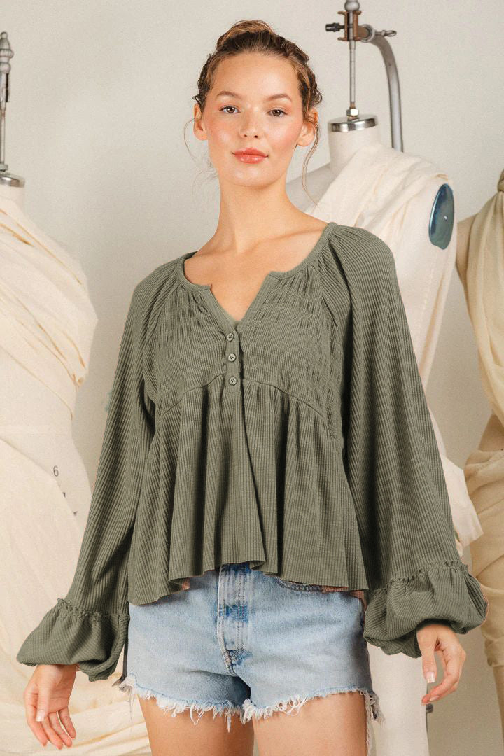 Women's Fashionable Pleated Sunken Stripe Knitted Bottoming Shirt Top