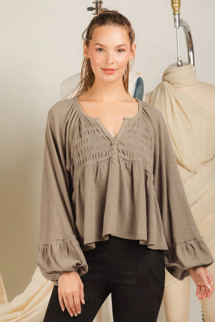Women's Fashionable Pleated Sunken Stripe Knitted Bottoming Shirt Top
